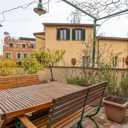 Maison Pelliccia Terrace רומא