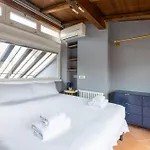 Maison Pelliccia Terrace Apartmán *